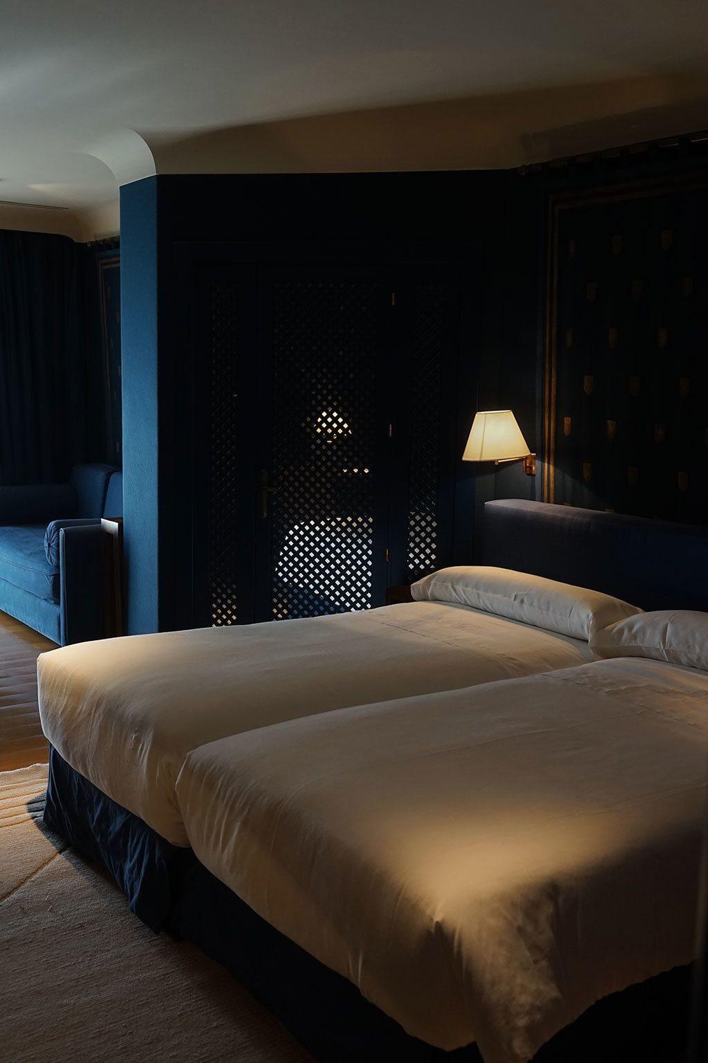 Landa Hotell Burgo Exteriör bild A room at the hotel